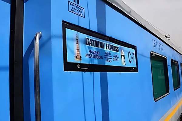 Same Day Agra Tour by Train (3)