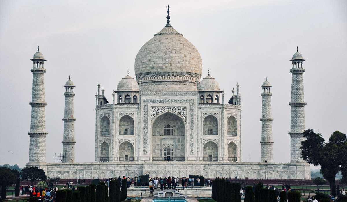 Agra Cantt to Taj Mahal